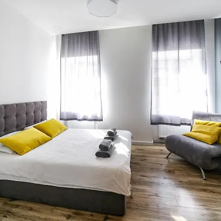 Площа Ринок Вулиця Лесі Українки 15 Appartement